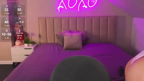 kimberlly_smith online show from November 2025 12:21:01 AM