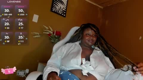 Snapshot of kimberly__4 chatting on February 2025 11:41:02 PM Kimberly 4 online show from February 2025 11:41:02 PM