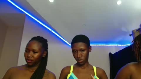 Snapshot of kimberly_chloe chatting on January 2026 05:56:01 AM Kimberly online show from January 2026 05:56:01 AM