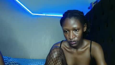 Snapshot of kimberly_chloe chatting on April 2026 03:20:02 PM Kimberly online show from April 2026 03:20:02 PM