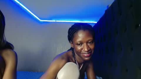 Snapshot of kimberly_chloe chatting on April 2026 04:07:02 PM Kimberly online show from April 2026 04:07:02 PM