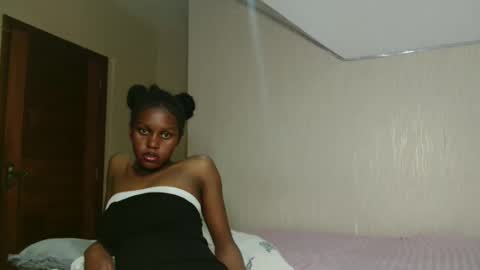 Snapshot of kimberly_chloe chatting on May 2026 07:30:02 PM Kimberly online show from May 2026 07:30:02 PM