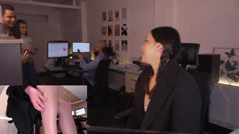 Snapshot of kimberly_clars chatting on December 2025 08:39:01 PM Kimberly 1200-1900 GMT-5 online show from December 2025 08:39:01 PM