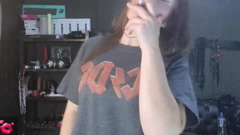  KIMBERLY SWAN  online show from December 2025 12:05:01 AM