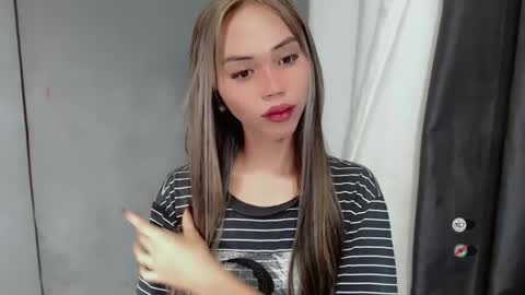 Snapshot of kimberly_tart chatting on December 2024 12:19:01 PM Kimberly online show from December 2024 12:19:01 PM
