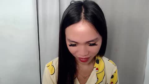 Snapshot of kimberly_tart chatting on October 2025 12:27:01 AM Kimberly online show from October 2025 12:27:01 AM