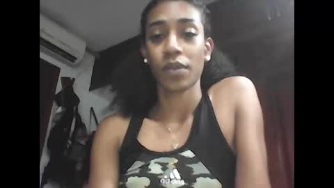 Snapshot of kimberly_thompsom chatting on December 2024 02:40:01 AM Your Queen KIM online show from December 2024 02:40:01 AM