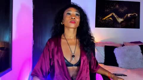 Kimberly Banks online show from January 2025 09:18:01 PM