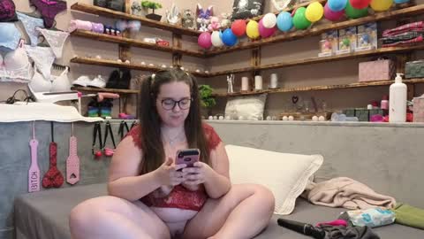 kimberlycaprice online show from February 2025 11:34:02 AM
