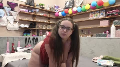 kimberlycaprice online show from February 2025 04:14:01 PM
