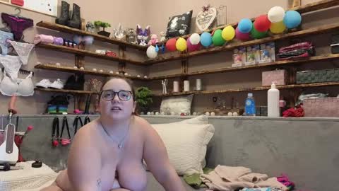 kimberlycaprice online show from February 2025 11:32:02 AM