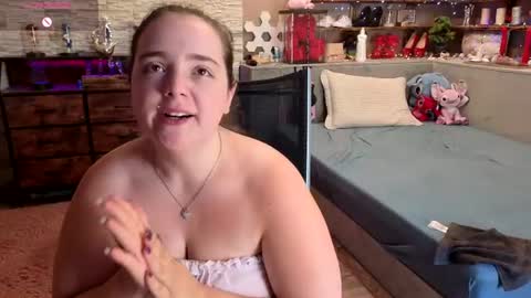 kimberlycaprice online show from June 2026 07:00:02 AM