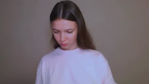 Kimberly online show from June 2026 06:49:02 AM