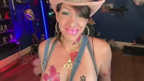 Snapshot of kimberlynnhaven chatting on June 2026 07:37:01 PM Kimber Haven online show from June 2026 07:37:01 PM