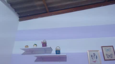 Kim  online show from October 2025 07:02:01 PM