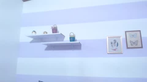 Kim  online show from December 2025 02:46:02 PM