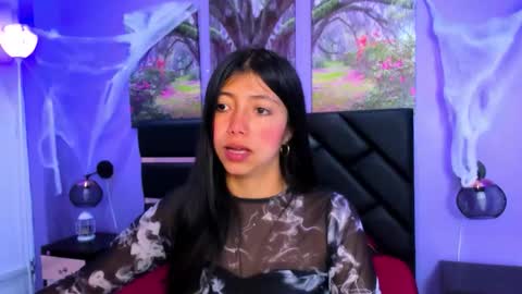 Kimberly Villalobos online show from October 2025 12:49:01 PM