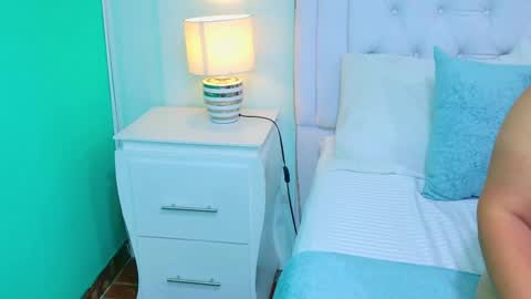 Snapshot of kimbrookss chatting on October 2025 11:07:01 AM KimBrooks online show from October 2025 11:07:01 AM