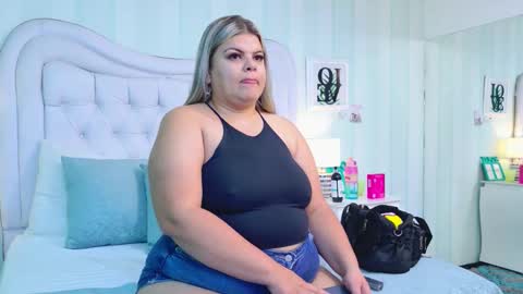 Snapshot of kimbrookss chatting on November 2025 10:48:02 AM KimBrooks online show from November 2025 10:48:02 AM