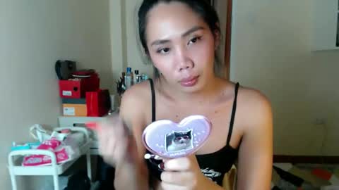 kimchie_21 online show from February 2026 12:01:02 PM