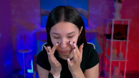 kimclarks online show from October 2025 08:12:01 AM