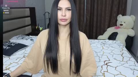 KIm online show from December 2024 11:00:02 AM