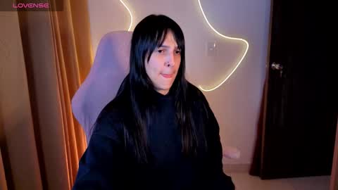 Snapshot of kimflexible_ chatting on December 2025 06:53:02 AM Kim 3 online show from December 2025 06:53:02 AM