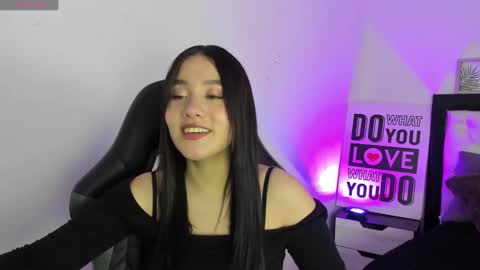 kimgarcez online show from September 2025 08:33:02 PM