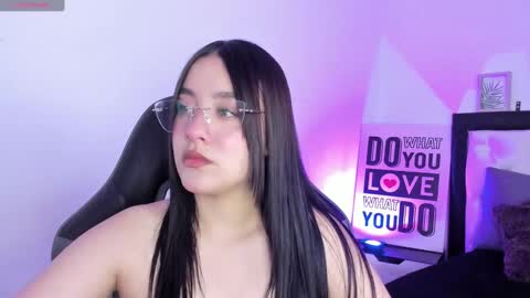 kimgarcez online show from September 2025 08:42:02 PM