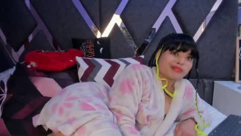 Kimy online show from April 2026 05:10:02 PM