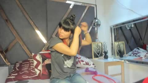 Kimy online show from April 2026 01:48:02 PM