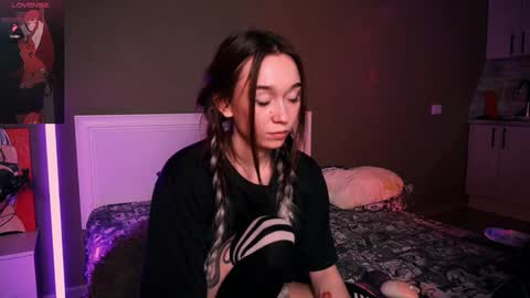 Snapshot of kimiko_luv chatting on October 2025 10:31:01 PM Kimiko online show from October 2025 10:31:01 PM