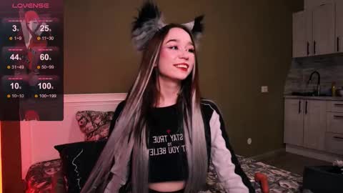 Snapshot of kimiko_luv chatting on October 2025 06:19:02 PM Kimiko online show from October 2025 06:19:02 PM