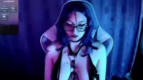   online show from September 2025 01:22:01 PM