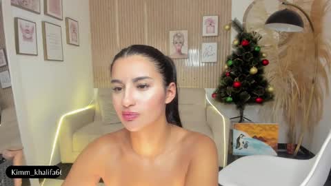 Snapshot of kimm_khalifa chatting on December 2024 12:41:01 AM Kim online show from December 2024 12:41:01 AM