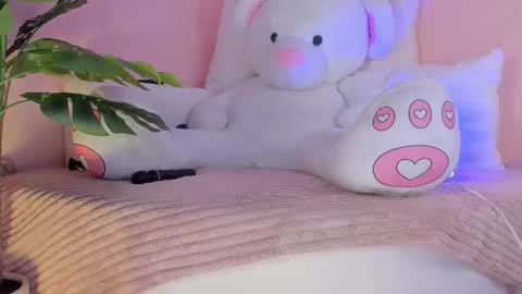 Snapshot of kimm_rosee chatting on December 2025 06:25:02 PM Kim online show from December 2025 06:25:02 PM