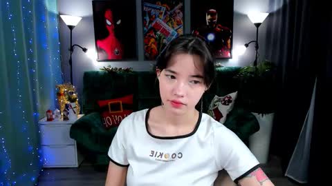 Snapshot of kimm_wong chatting on December 2025 07:14:02 AM kimm wong online show from December 2025 07:14:02 AM