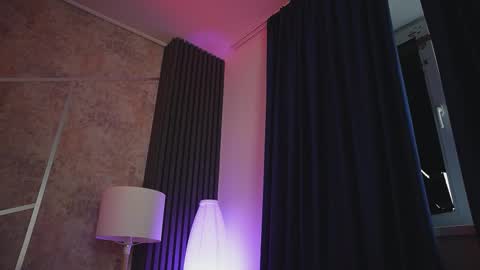 Snapshot of kimmblaze chatting on March 2026 05:00:02 AM Kim online show from March 2026 05:00:02 AM