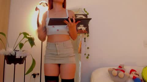 Kimm online show from October 2025 02:10:01 AM