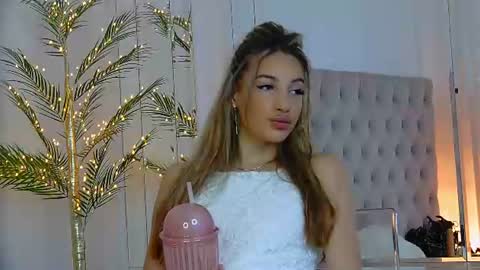 kimmdaviss online show from June 2026 02:59:02 PM