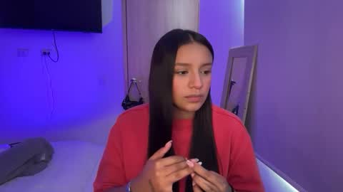 kimmi online show from May 2026 10:15:02 PM