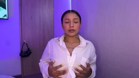 kimmi online show from June 2026 02:27:01 PM