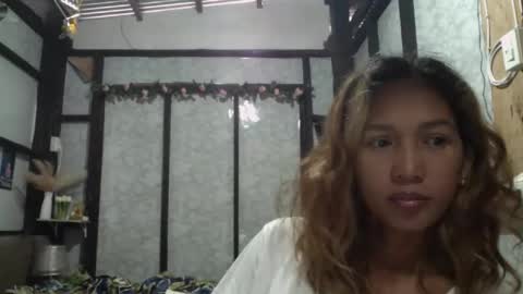 kimmk73644 online show from March 2026 11:33:01 PM