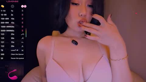 Lo online show from February 2026 07:19:02 PM