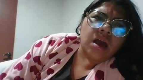 Snapshot of kimmy_kimmy_ chatting on February 2025 04:01:01 AM Kimmy online show from February 2025 04:01:01 AM