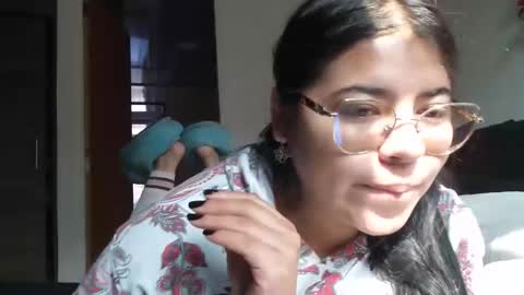 Snapshot of kimmy_kimmy_ chatting on March 2025 01:56:02 PM Kimmy online show from March 2025 01:56:02 PM