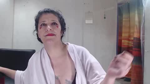 Kimmy online show from October 2025 06:52:02 PM