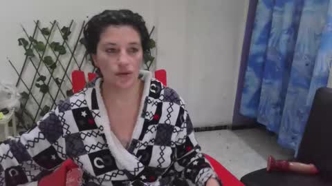 Kimmy online show from October 2025 04:35:02 AM