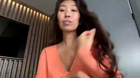 Snapshot of kimmy_sunn chatting on January 2025 12:02:01 PM Kimmy online show from January 2025 12:02:01 PM