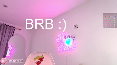 Snapshot of kimmy_sweet_ chatting on March 2025 10:43:02 PM Kimmy online show from March 2025 10:43:02 PM